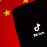 Дональд Трамп признал необходимость снова отсрочить блокировку TikTok в США