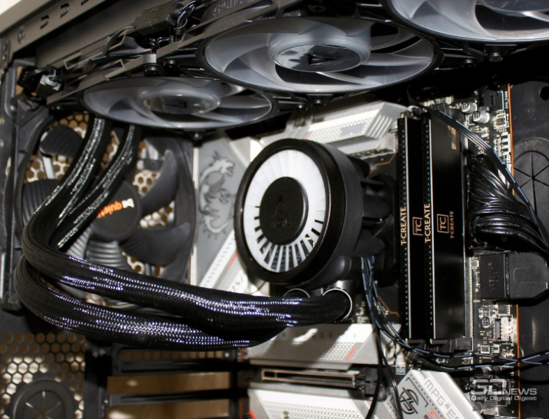 Система жидкостного охлаждения Arctic Liquid Freezer III Pro 360 A-RGB: новые вентиляторы — и точка
