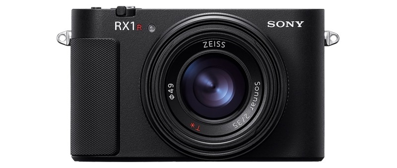 Sony представила компактную беззеркалку RX1R III с полнокадровым 61-Мп сенсором и несменным объективом за $5100