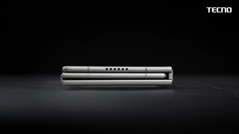 Tecno представила концепт трёхстворчатого складного смартфона Phantom Ultimate G Fold