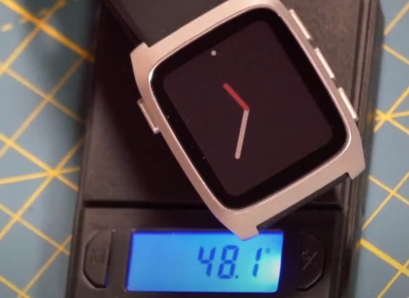 Легендарная Pebble представила умные часы Time 2 с цветным дисплеем на электронных чернилах