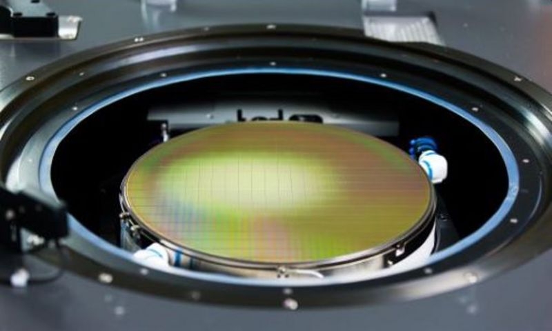 На фоне бума ИИ компания Micron решилась улучшить свой квартальный прогноз