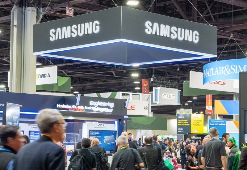 Samsung готова сбить цены, чтобы перехватить у SK hynix заказы Nvidia на память HBM