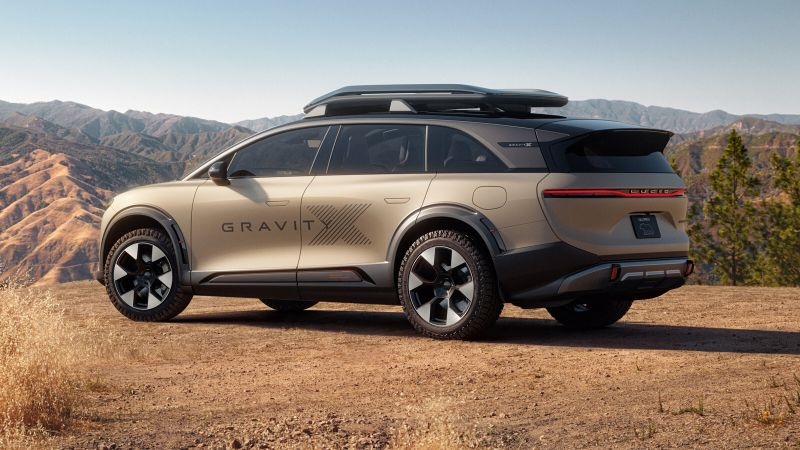 Стартап Lucid Motors представил электрический внедорожник, чтобы оправдать провальные продажи